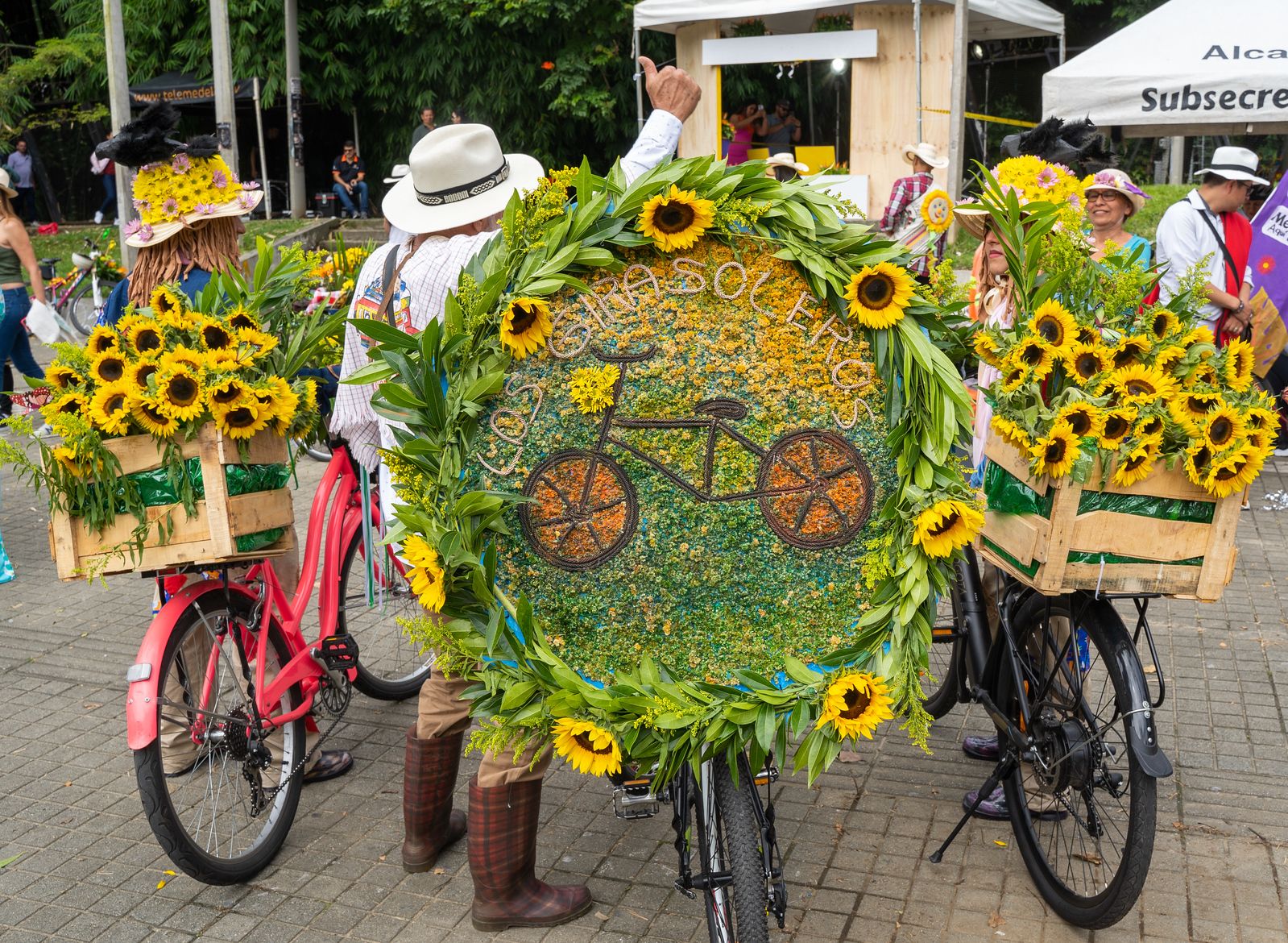 Medellín al ritmo de la bici feria de las flores